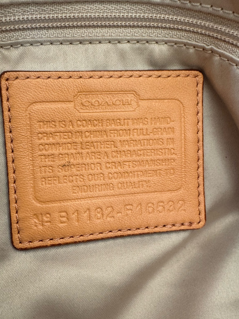 Coach Penelope Leather Turnlock Carryall Bag in Peach - Picture 5 of 8